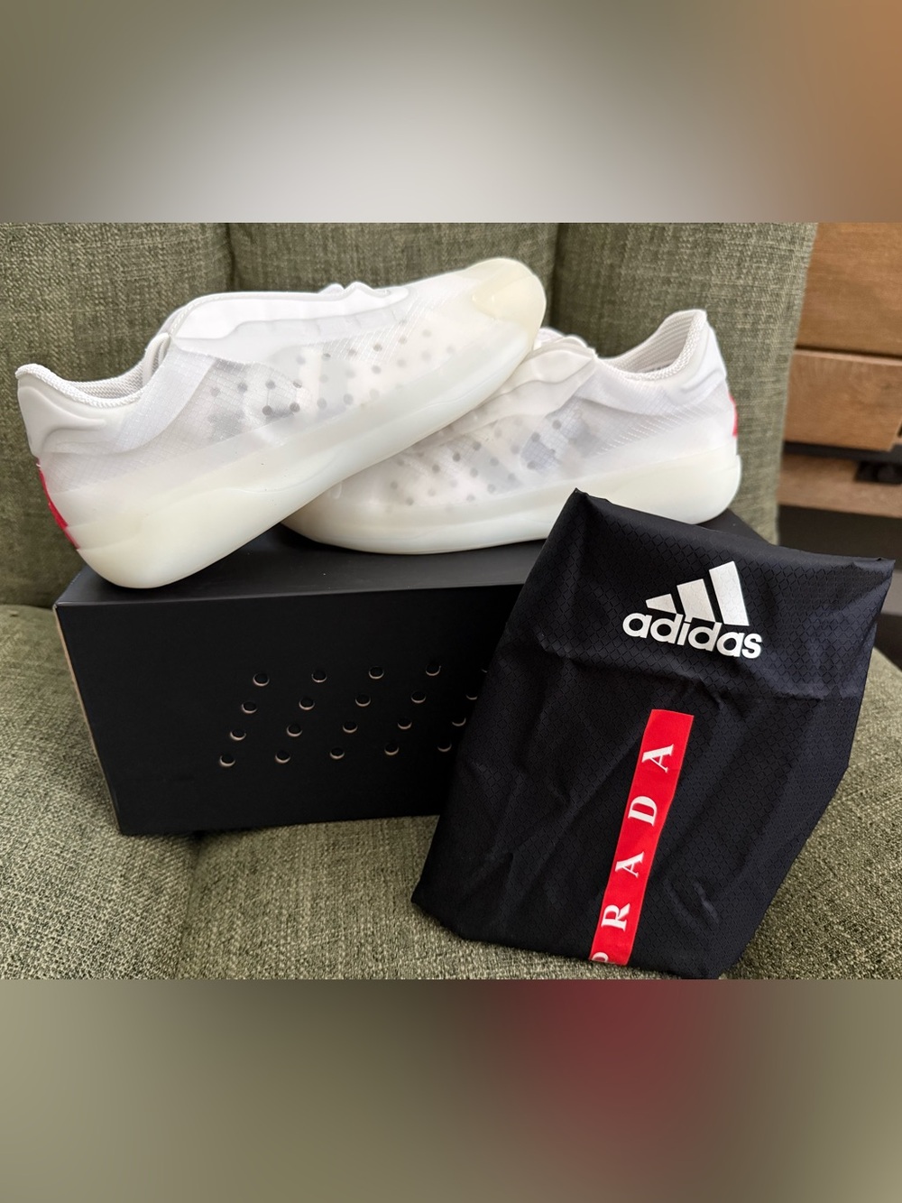 Prada x Adidas  - A+P Luna Rosa 21 (Cloud White)
